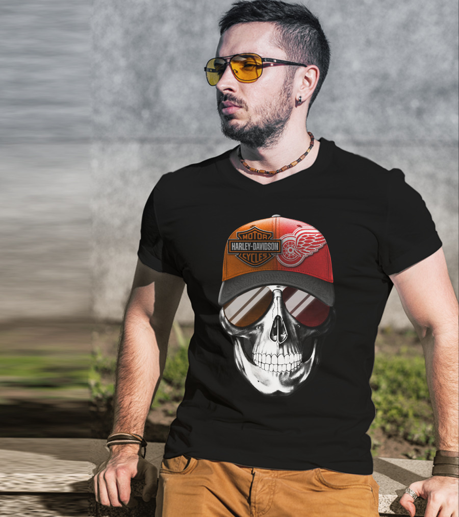 Harley Davidson Motor Cycles Red Wings Skull Cap T-Shirt