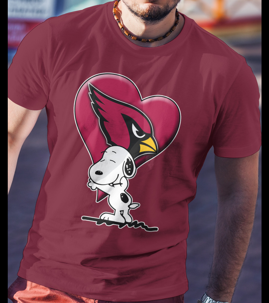 Snoopy Hugging Heart Arizona Cardinals T-Shirt