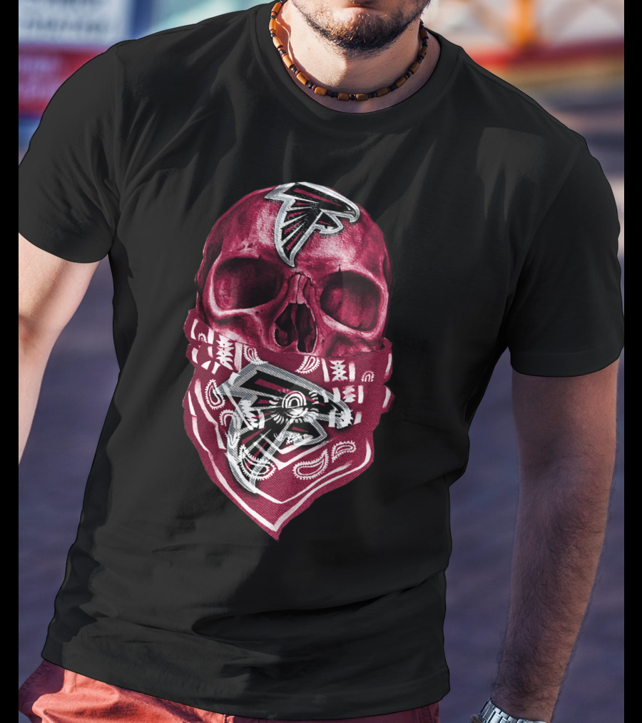 Atlanta Falcons Skull Bandana T-Shirt