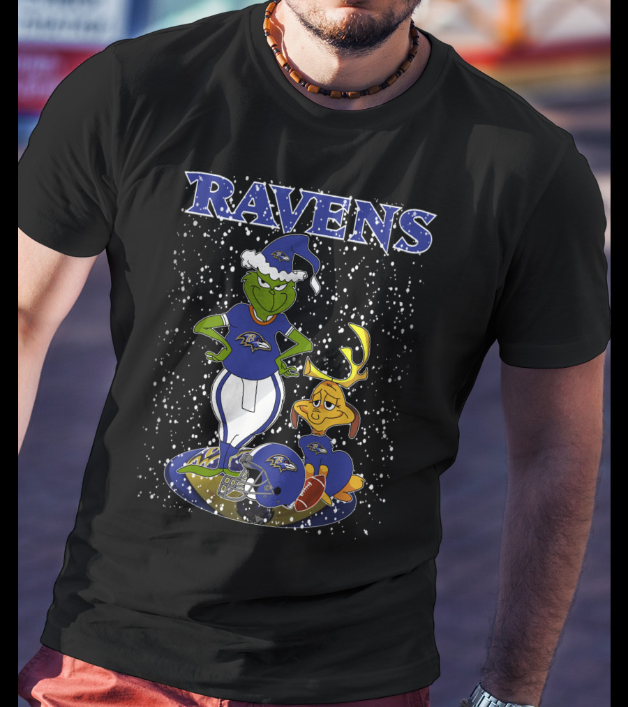 Grinchxmas Ravens Baltimore Football Holiday Scene T-Shirt