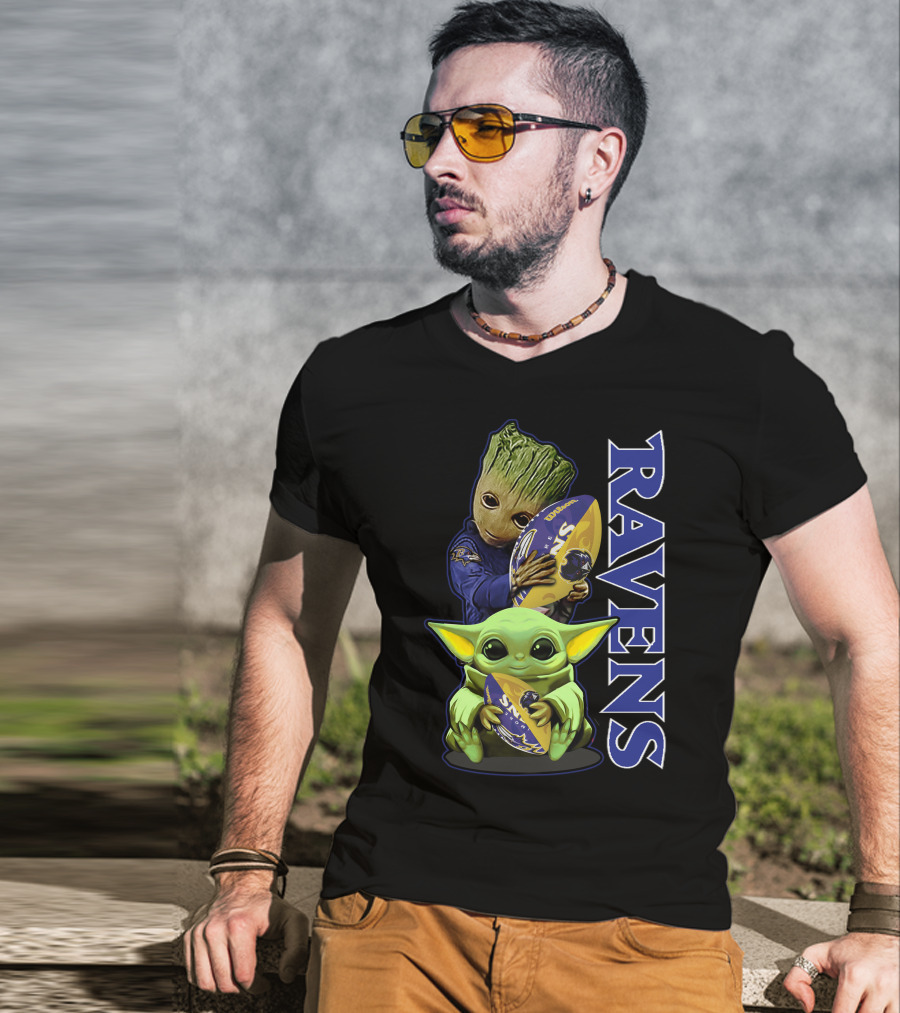 Grzd Baltimore Ravens Baby Yoda And Groot Ravens Football T-Shirt