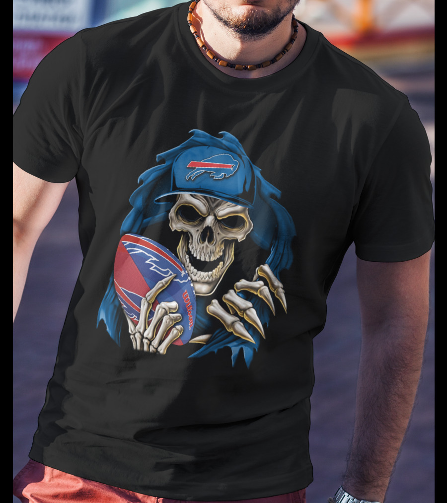 Buffalo Bills Skull Holding Football T-Shirt