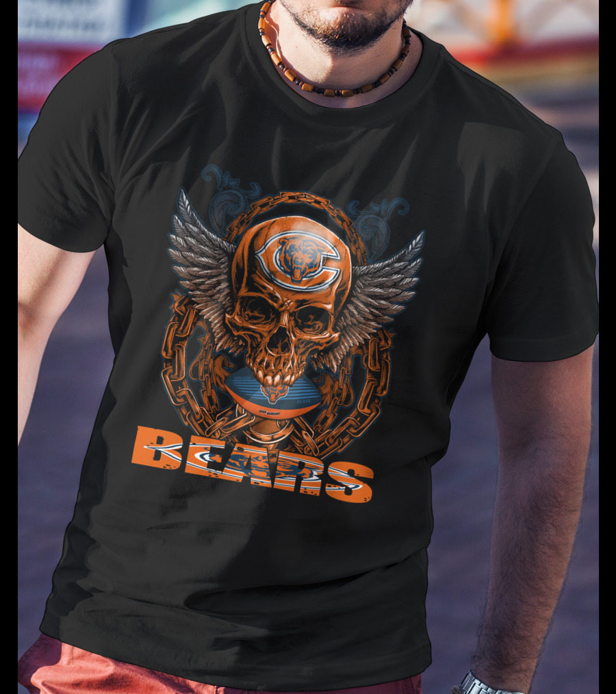 Skullfb Winged Skull With Chicago Bears Football Helmet And Chains BEARS T-Shirt