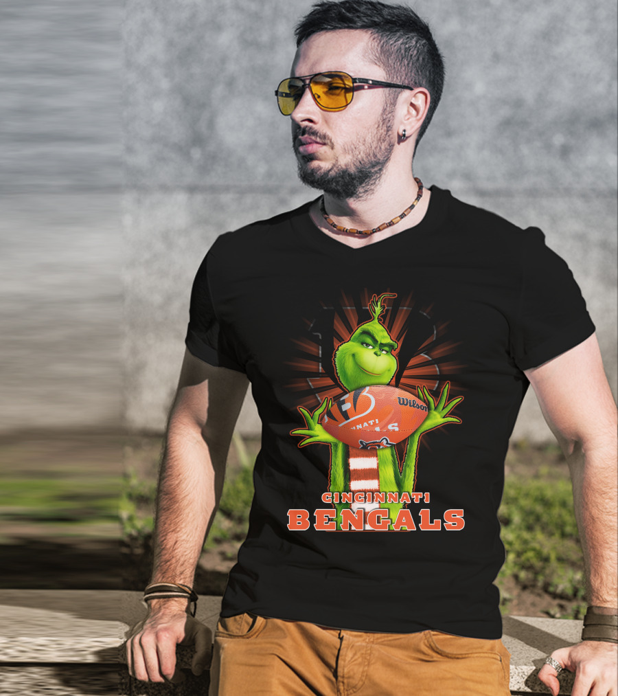 Grinch Cincinnati Bengals Holding Wilson Football T-Shirt