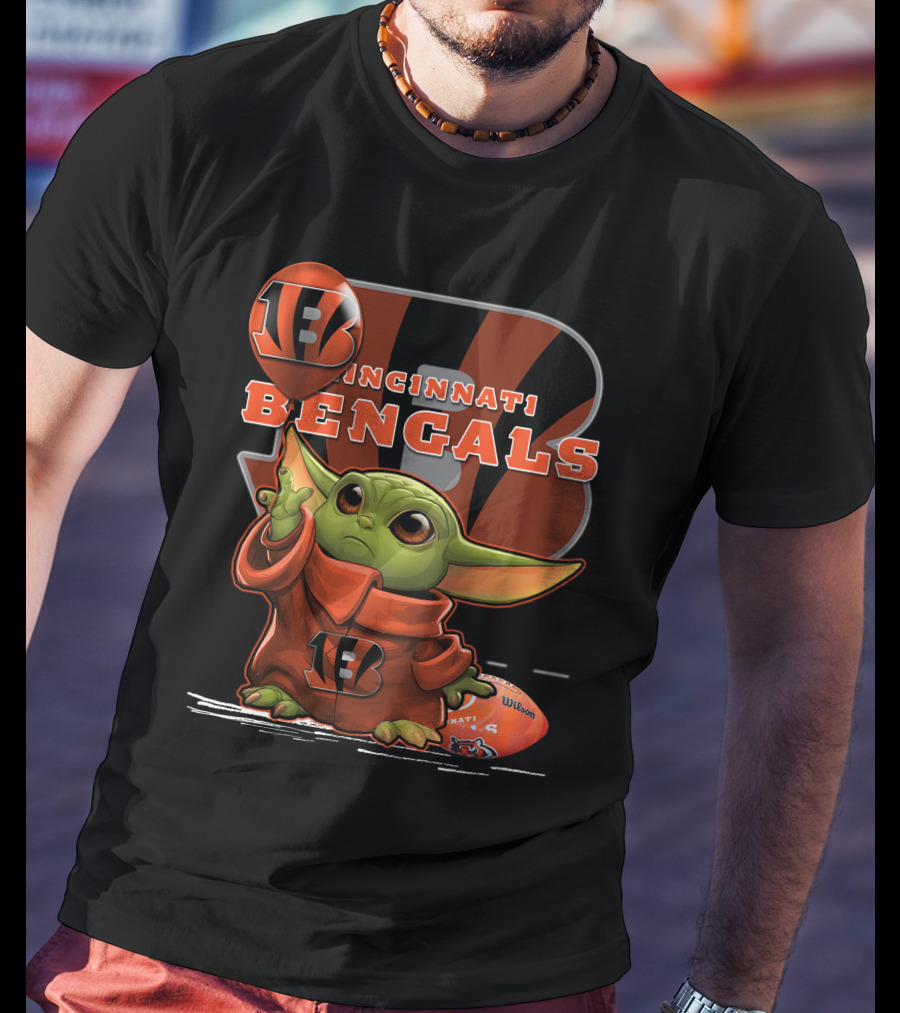 CINCINNATI BENGALS Yoda Wilson Football T-Shirt