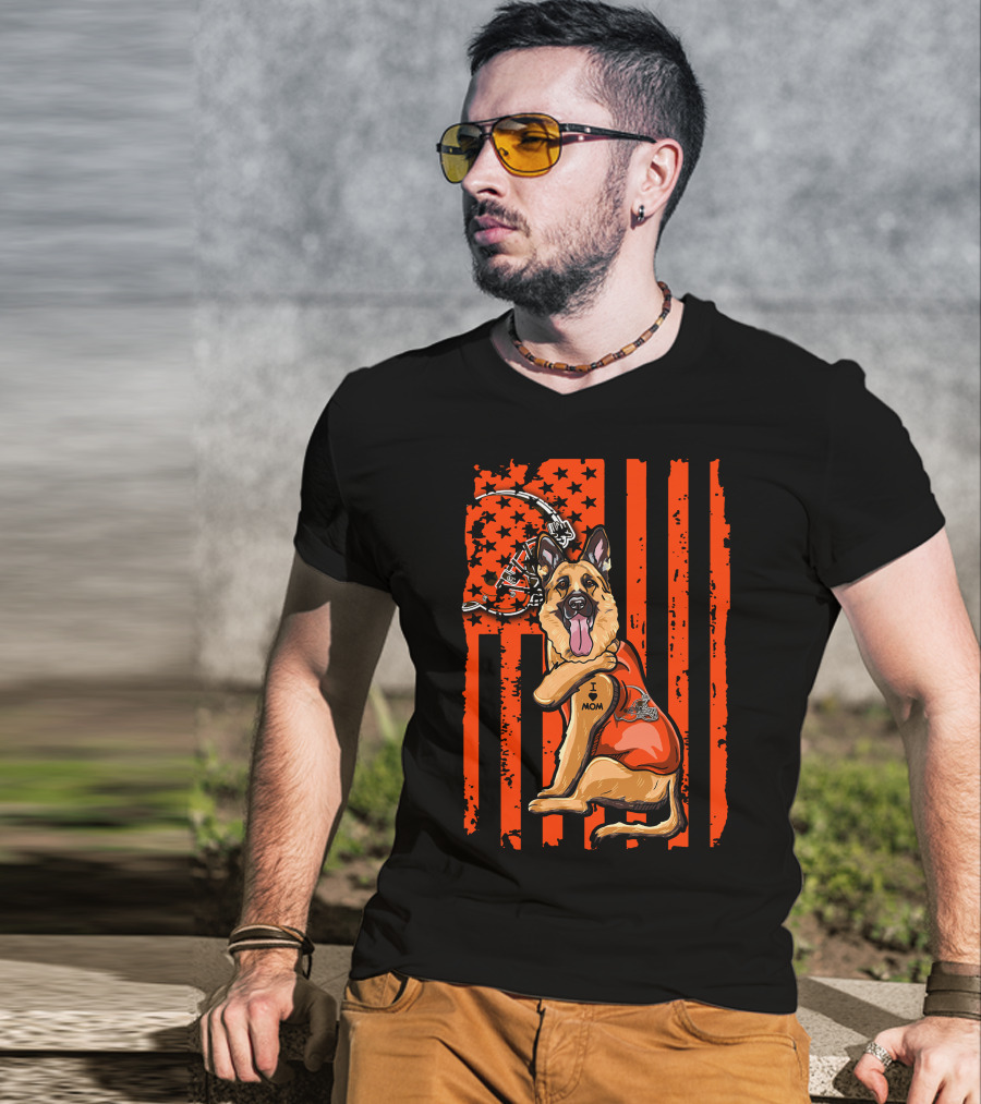 German Shepherd I Love Mom Cleveland Browns Football Flag T-Shirt