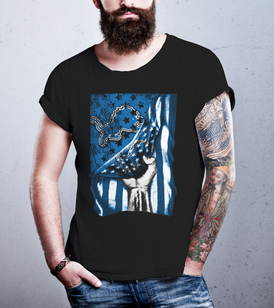 DETROIT LIONS American Flag Fist T-Shirt