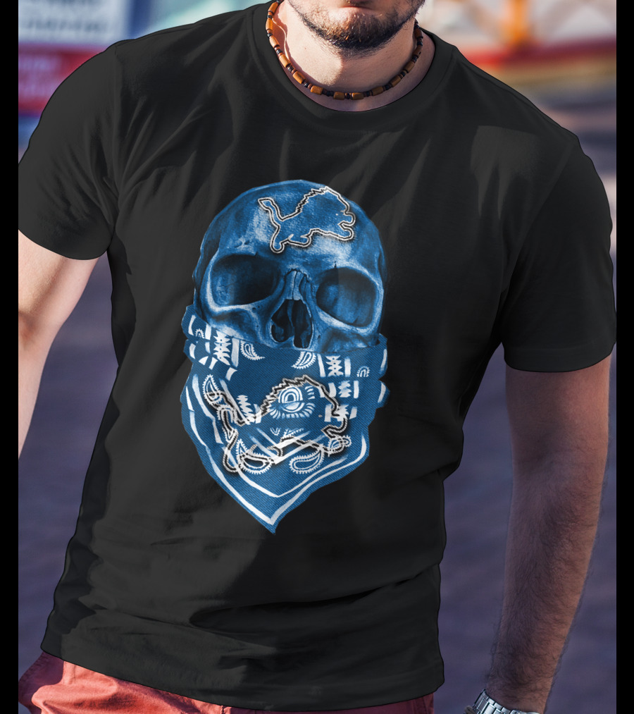 Skull Detroit Lions Bandana Fan T-Shirt