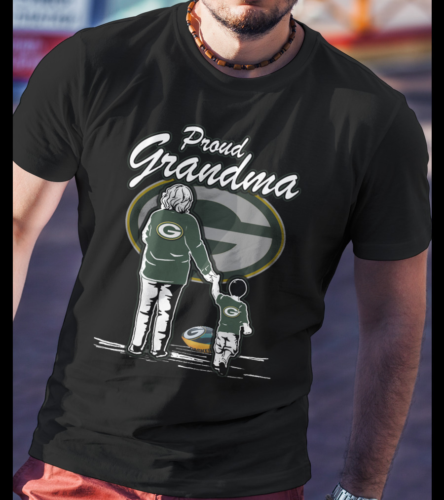 Proud Grandma Green Bay Packers Football Family Love T-Shirt