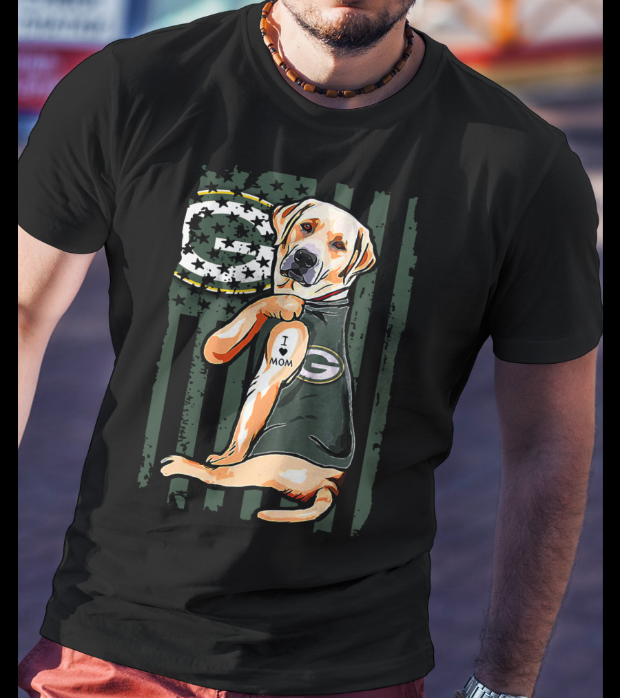 Labrador Retriever I Love Mom Green Bay Packers Fan T-Shirt