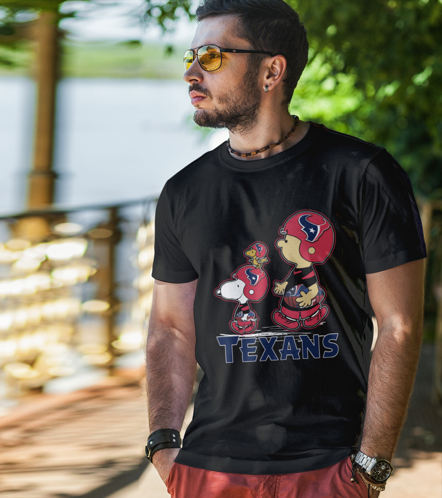 Snpfootball Texas Snoopy And Woodstock With Houston Texans Helmets And Football T-Shirt