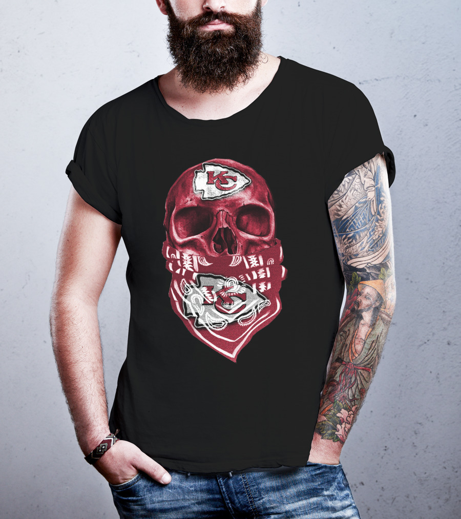 Kansas City Chiefs Skull Bandana T-Shirt