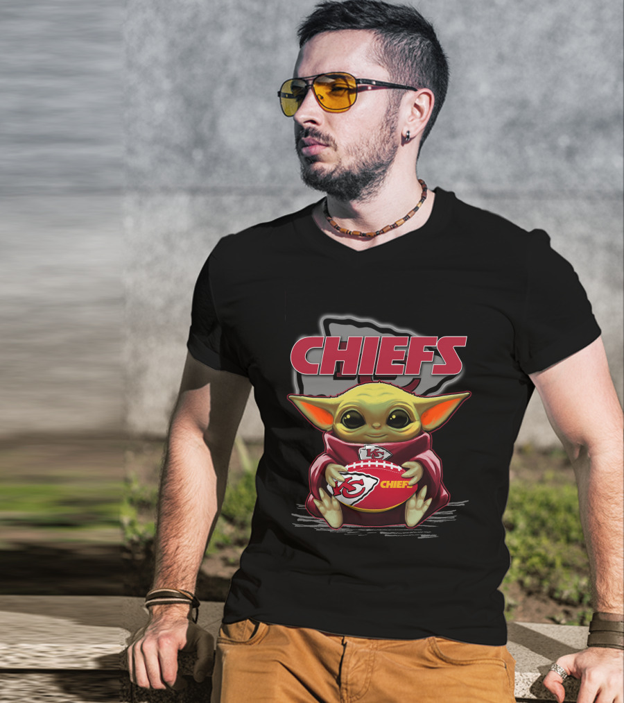 CHIEFS Yoda Holding Kansas City Football T-Shirt