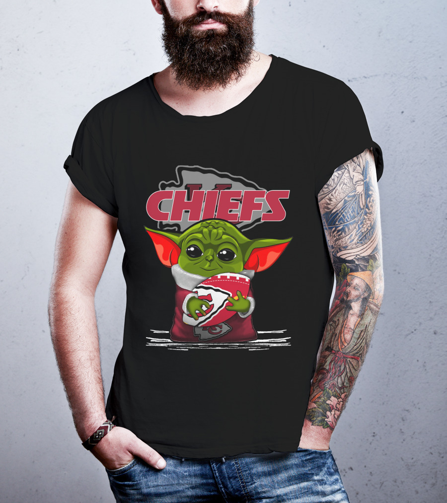 Kansas City Chiefs Yoda Holding Football Chiefs T-Shirt