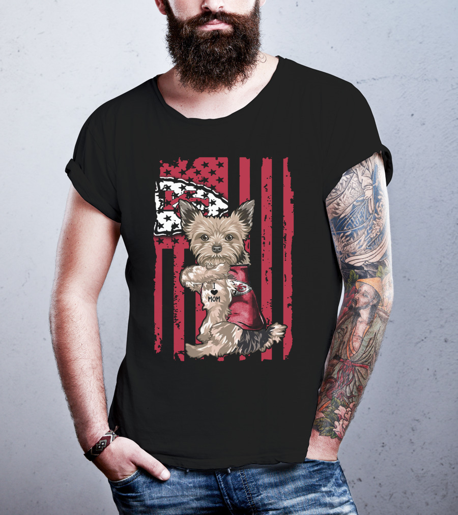 Yorkshire Terrier I Love Mom Kansas City Chiefs Flag T-Shirt