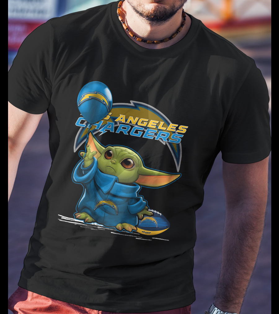 Yoda Los Angeles Chargers Football Balloon Among Stars T-Shirt