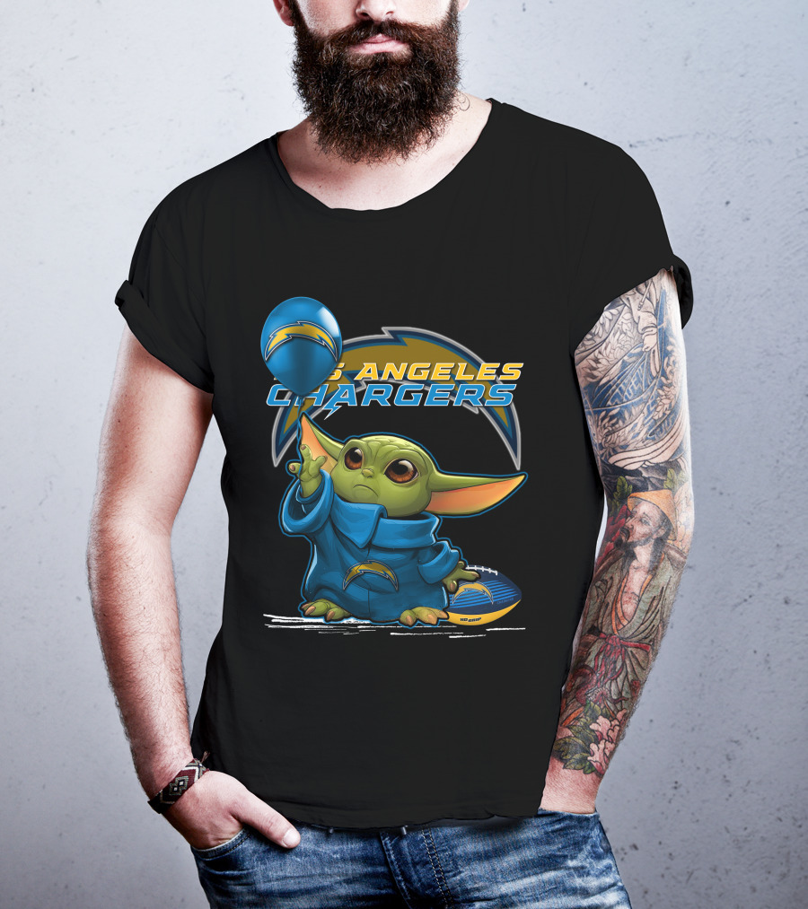 Yoda Los Angeles Chargers Football Balloon Among Stars T-Shirt