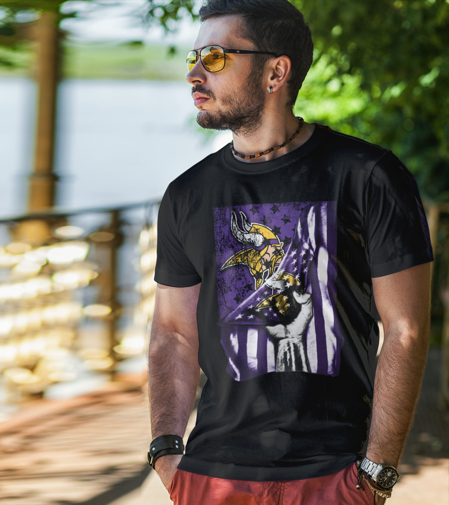 Minnesota Vikings Flag Stars And Stripes Viking T-Shirt