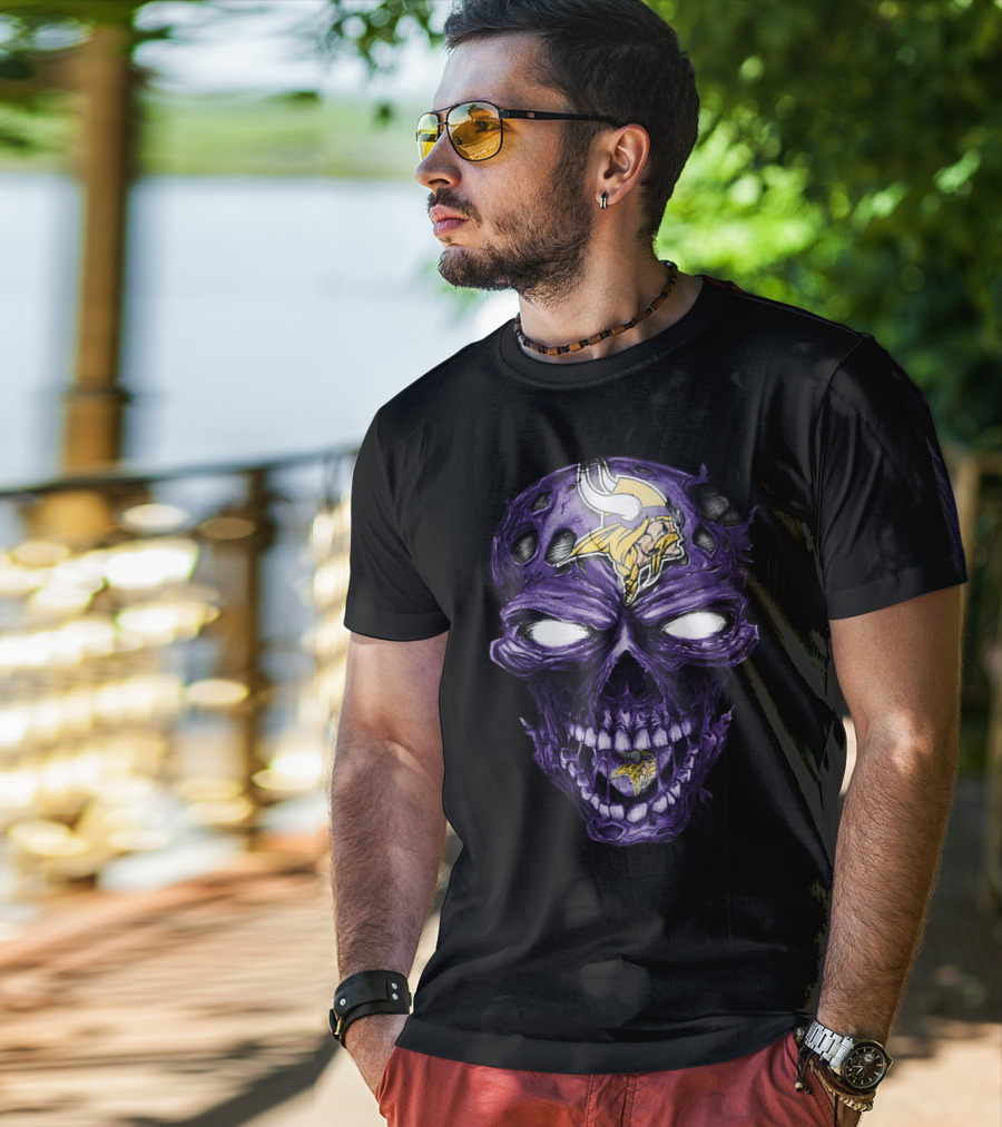 Minnesota Vikings Skull Purple T-Shirt