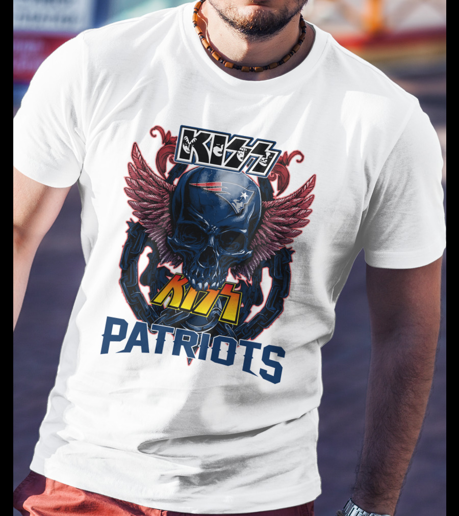 KISS Patriots Skull With Wings New England Patriots T-Shirt