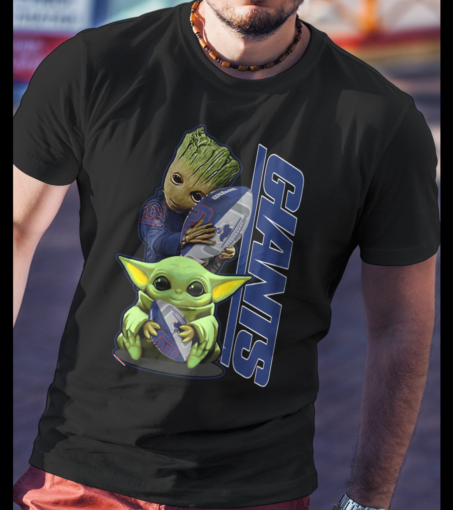 Grzd New York Giants Baby Groot And Grogu Football T-Shirt