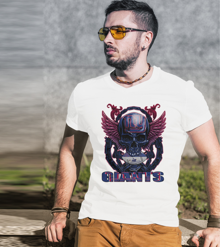 Skullfb New York Giants Winged Skull Design With Football Helmet And Chains T-Shirt