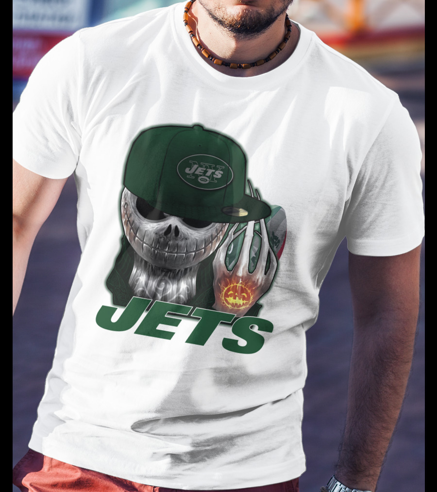 Jets Jackskull Halloween Football Fanatic T-Shirt
