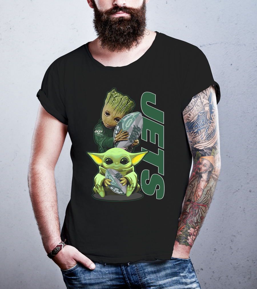 Grzd New York Jets Baby Groot And Baby Yoda With Football T-Shirt