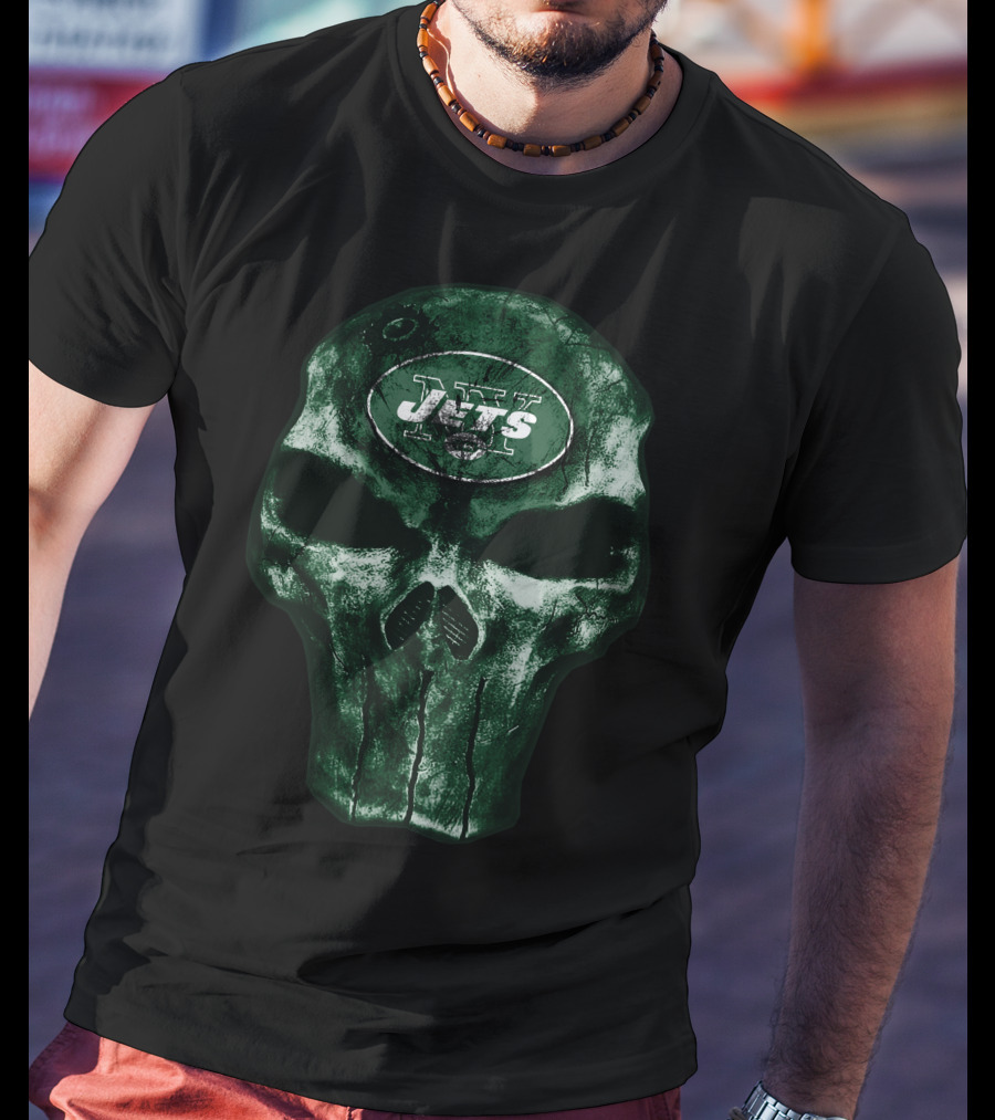 Skull V4 New York Jets Football Emblem T-Shirt