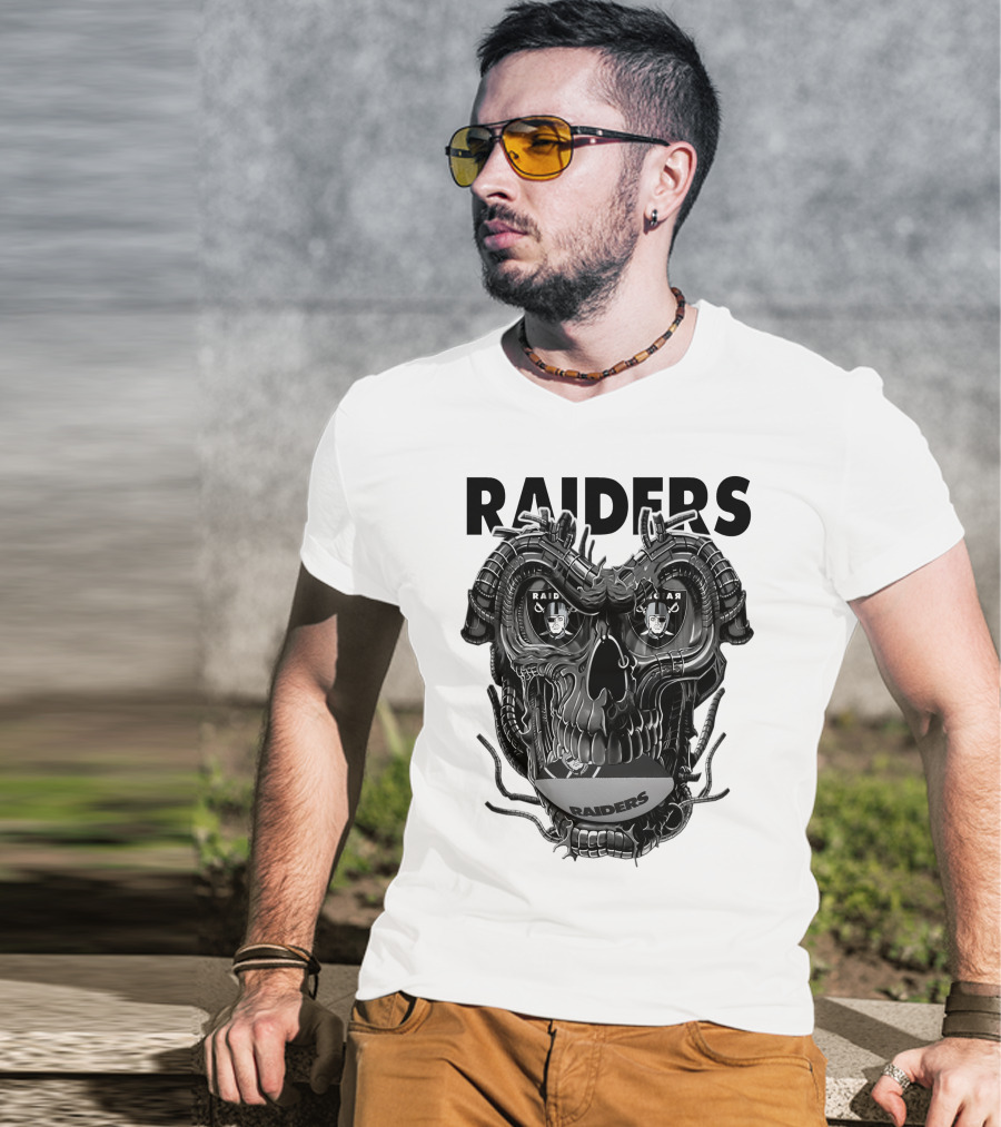 Raiders Dragonskull Football Faceplate T-Shirt