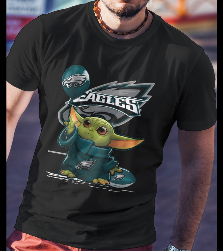 Philadelphia Eagles Yoda Football Balloon T-Shirt