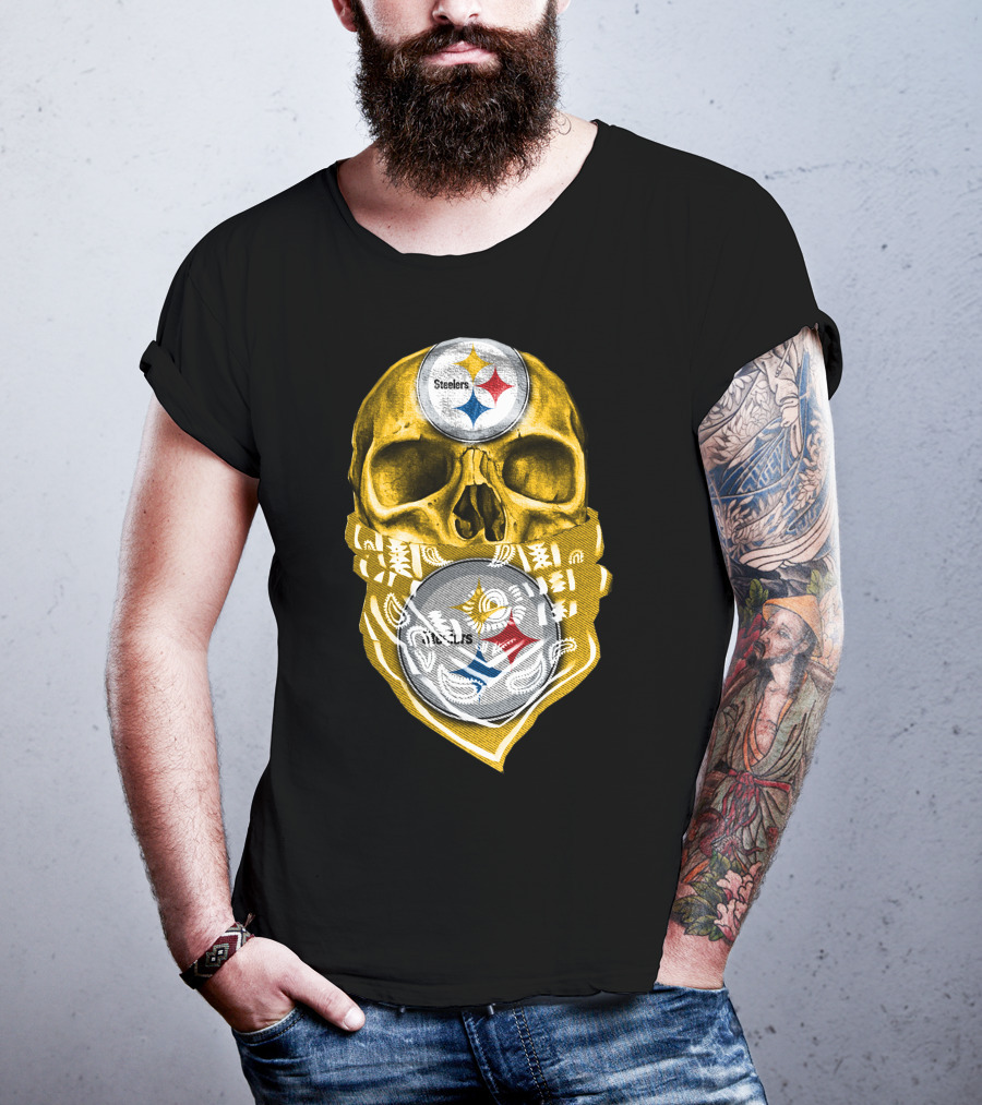 Skull V5 Steelers Bandana Logo Football Fan Gear T-Shirt