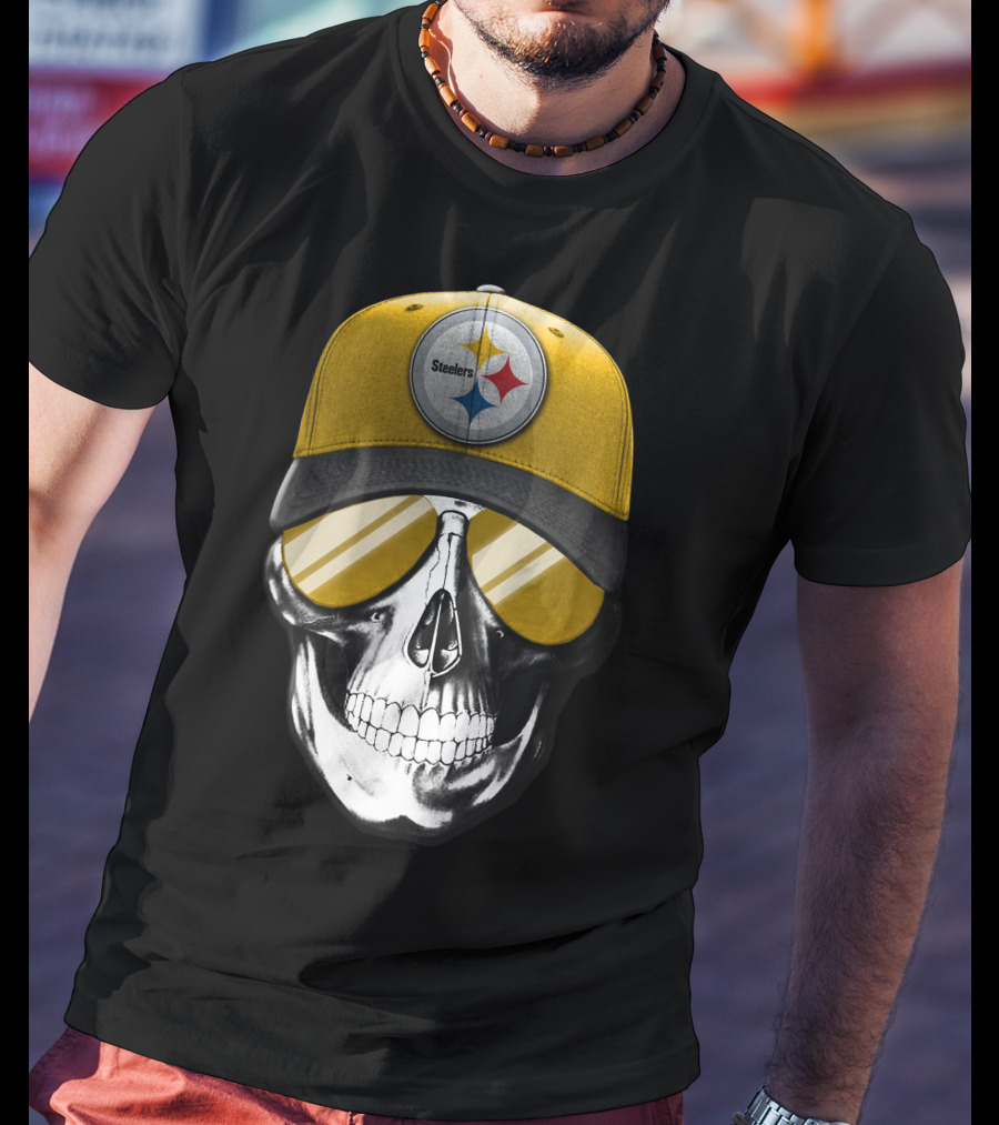 Skull V7 Pittsburgh Steelers Yellow Cap And Sunglasses T-Shirt