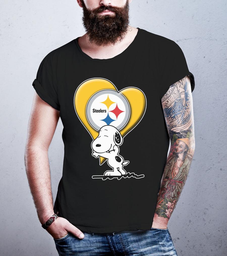 Snoopy Hugging Heart Steelers Logo Pittsburgh Steelers Fan Gear T-Shirt