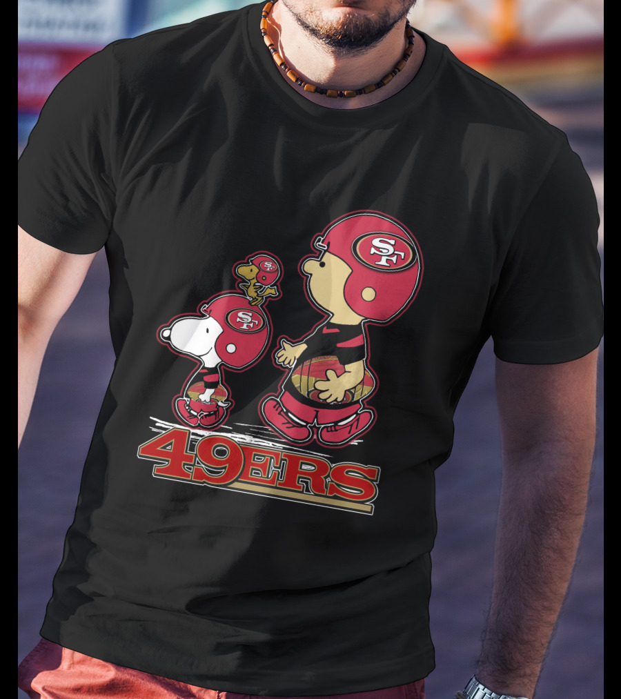 Snpfootball San Francisco 49ers Sf Helmet Peanuts Characters T-Shirt