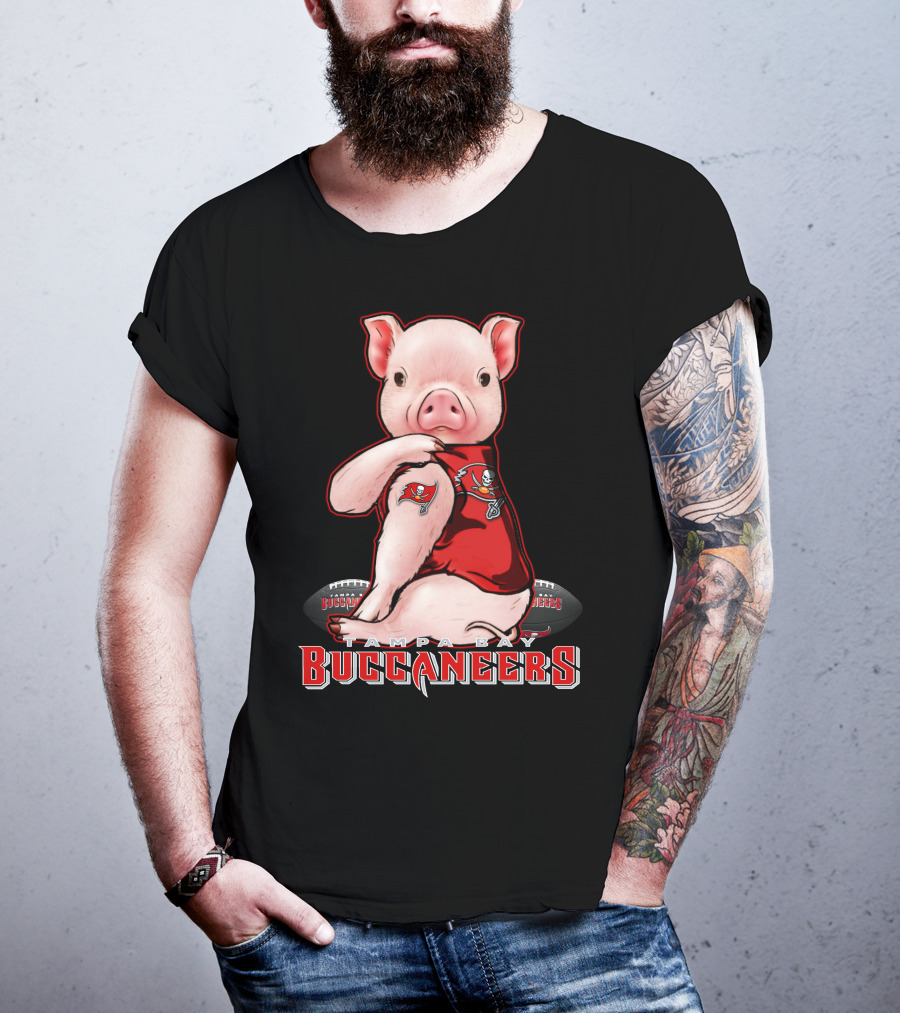 Tampa Bay Buccaneers Pig Football Fan T-Shirt