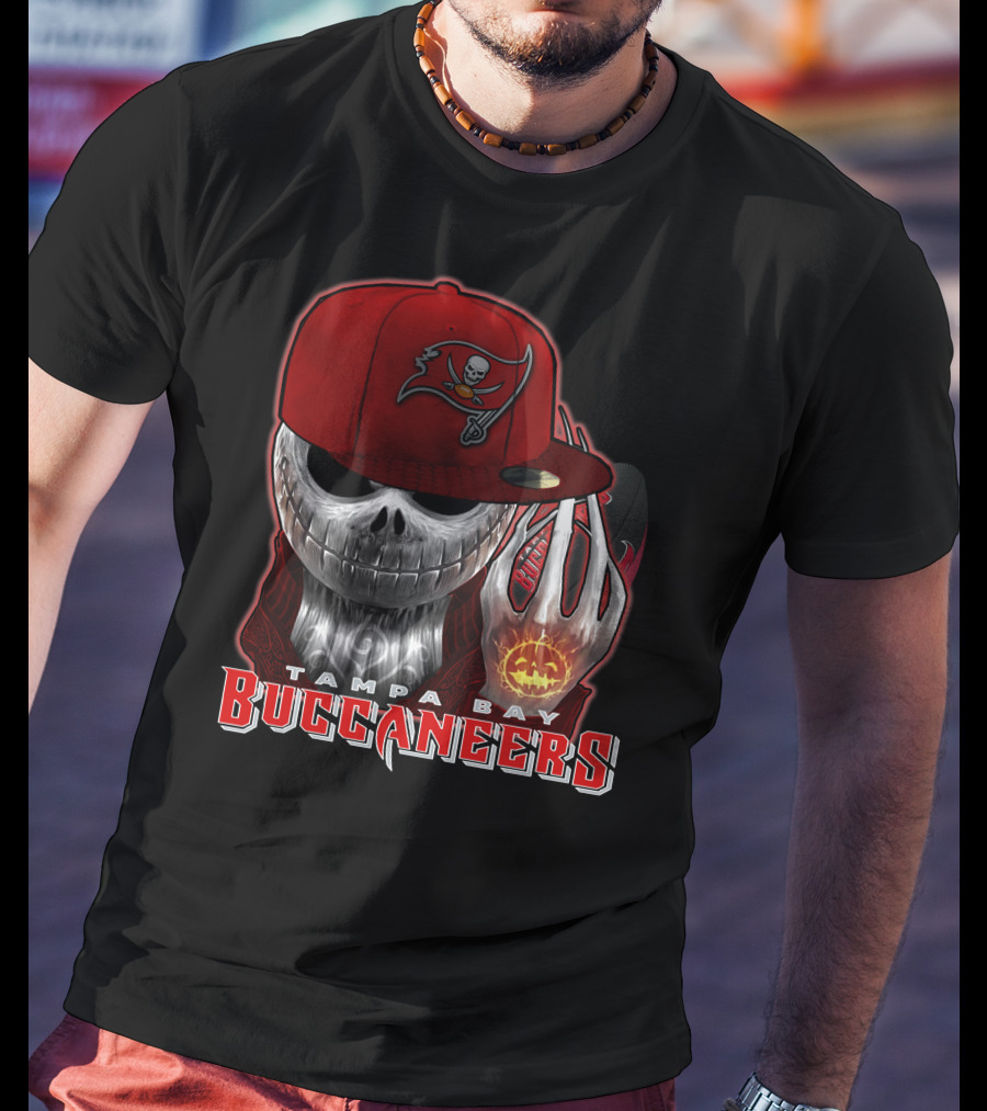 Tampa Bay Buccaneers Jackskull Halloween Pumpkin Hat T-Shirt