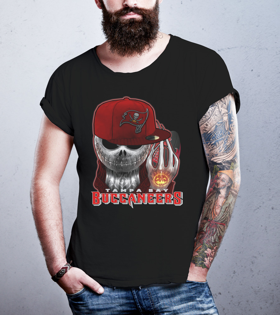 Tampa Bay Buccaneers Jackskull Halloween Pumpkin Hat T-Shirt