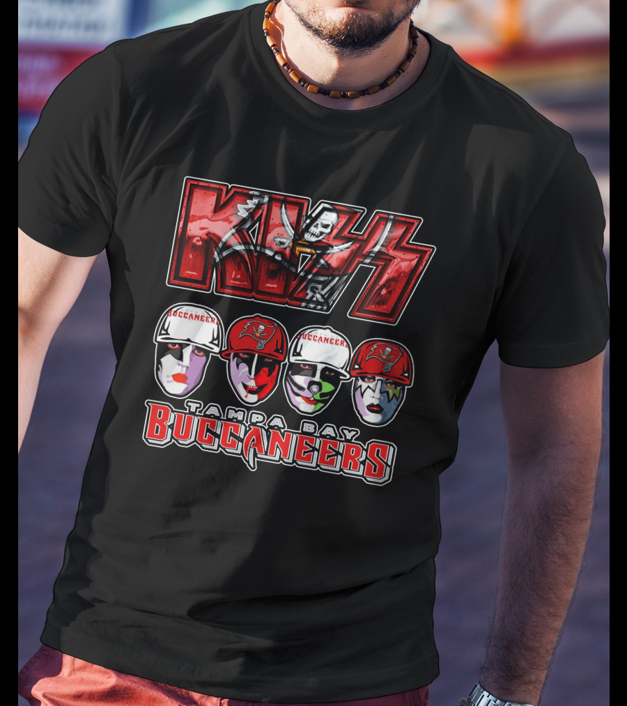 KISS Tampa Bay Buccaneers Football Fans Face Paint T-Shirt