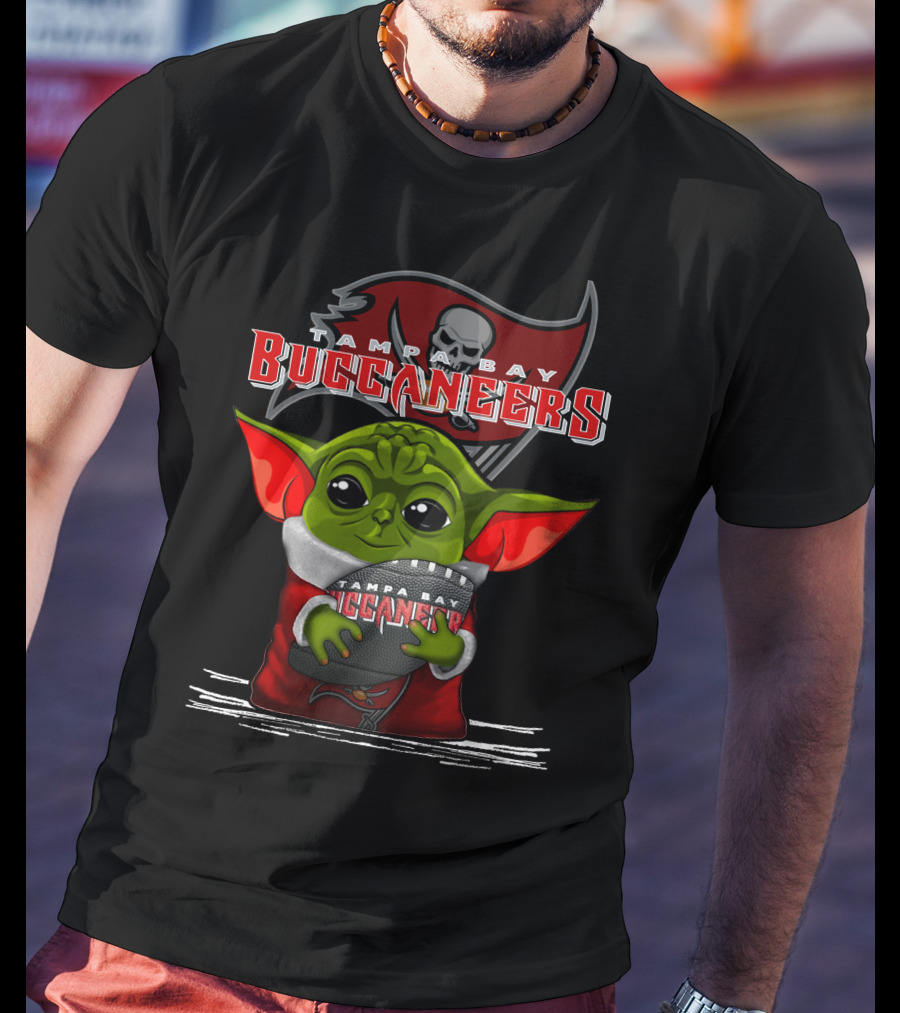 Tampa Bay Buccaneers Yoda Football Fan T-Shirt