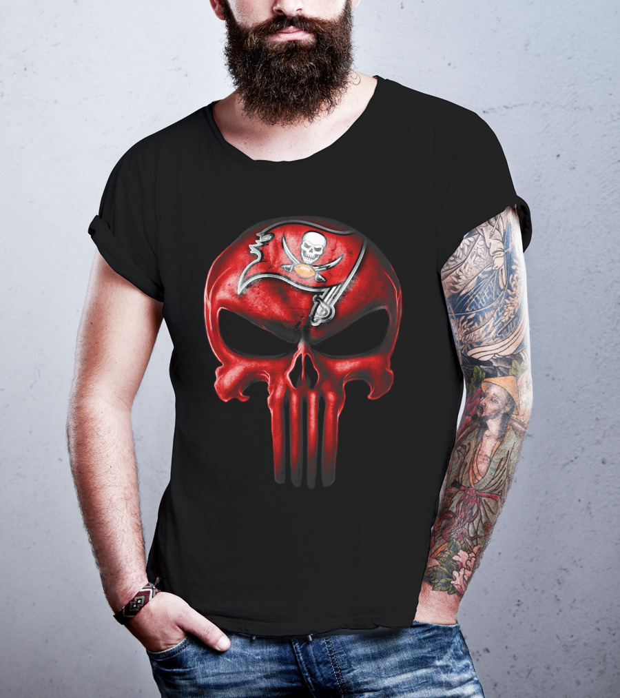 Skull V3 Tampa Bay Buccaneers Pirate Skull T-Shirt