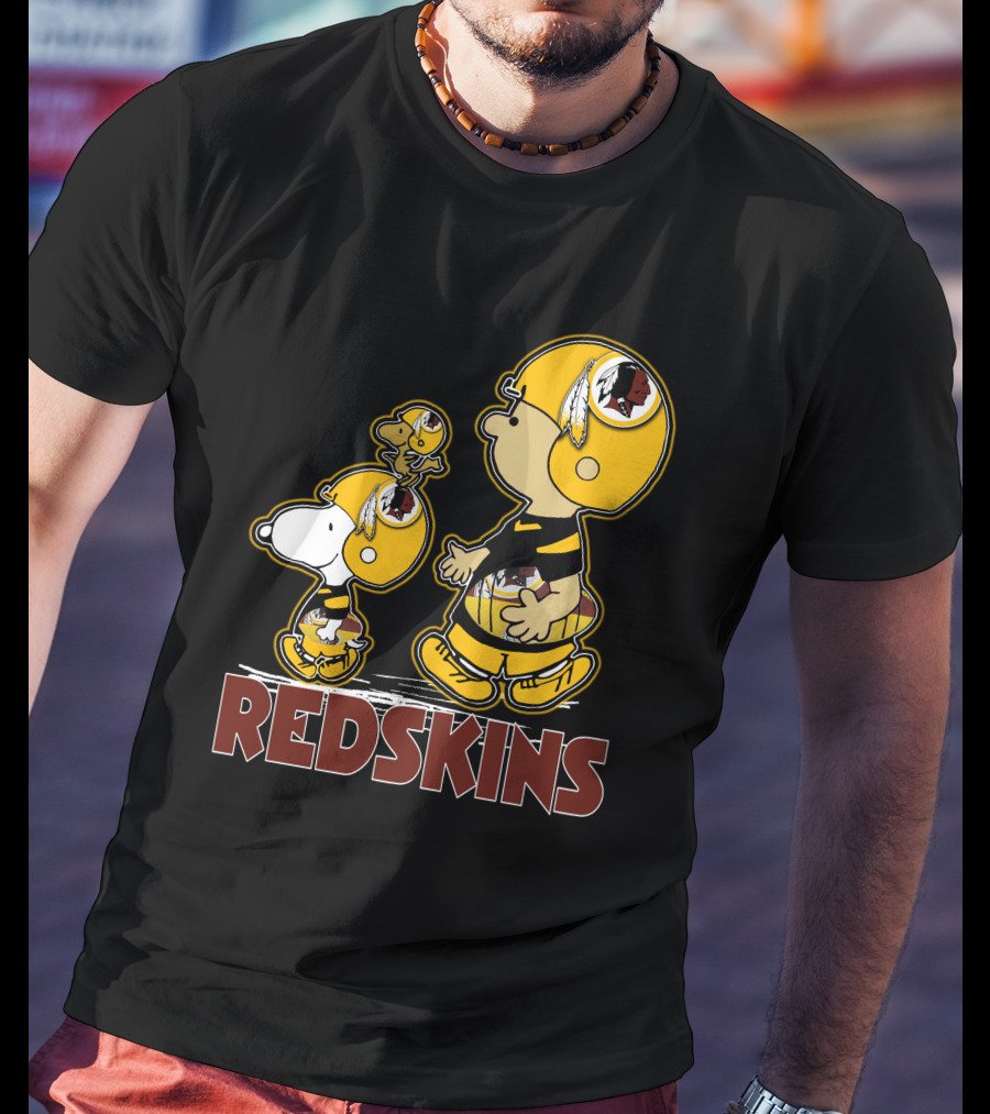 Snpfootball Redskins Peanuts Characters In Football Helmets T-Shirt