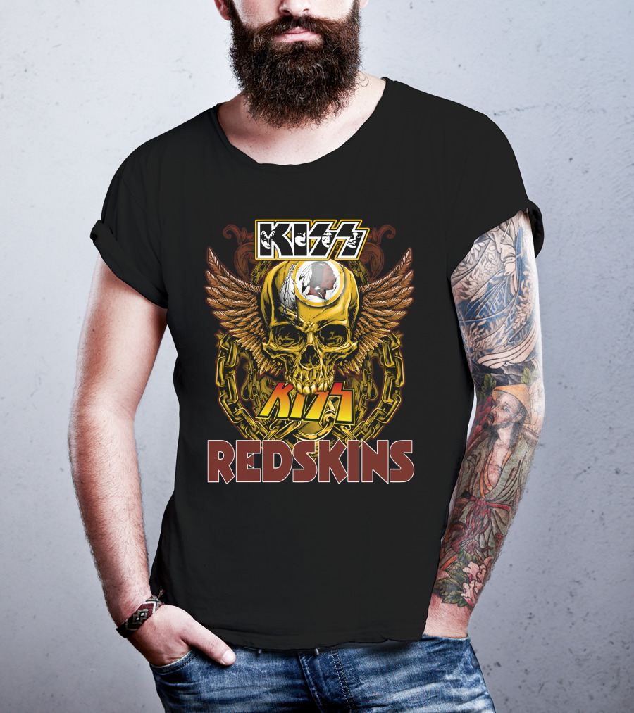 Kiss Redskins Skull Wings Chains Helmet T-Shirt