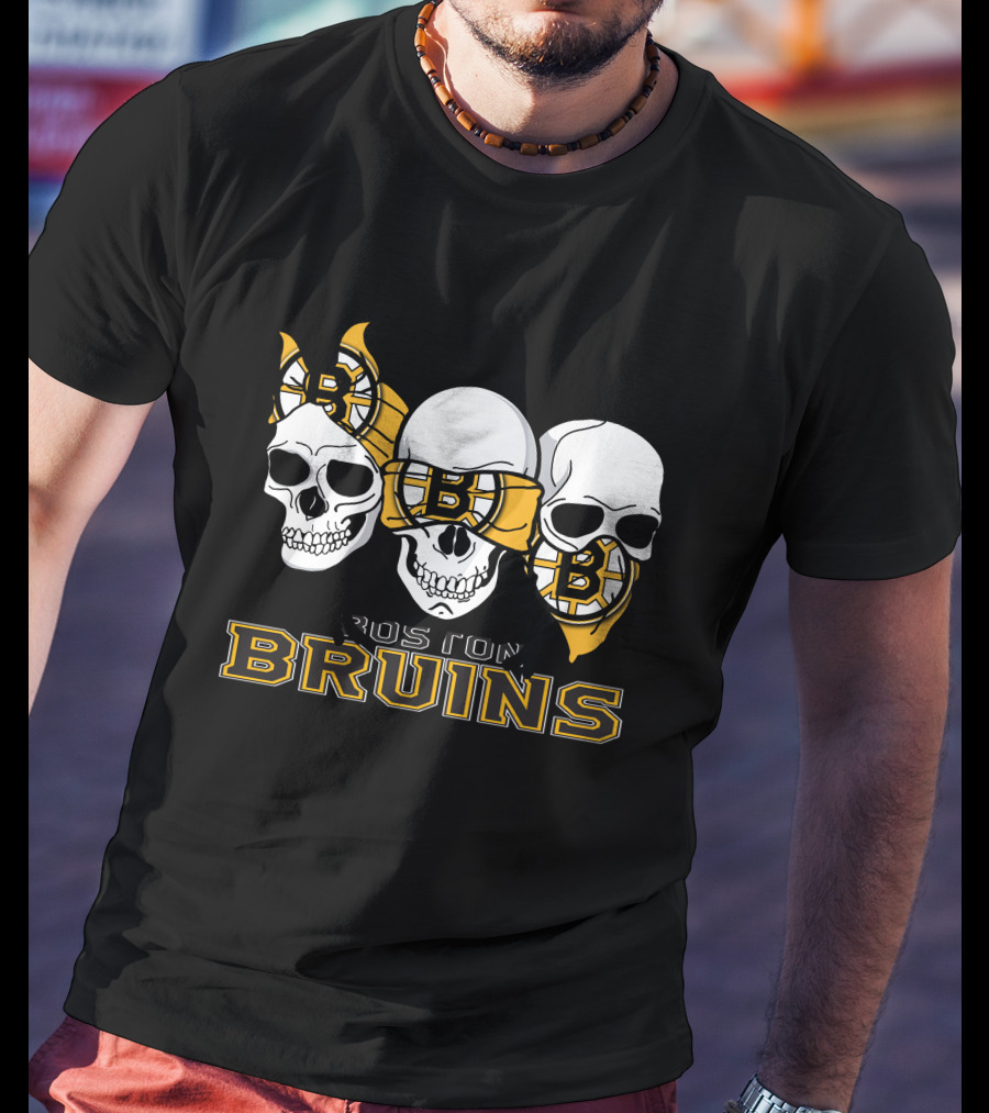 3 Skull Boston Bruins Hockey Skulls T-Shirt
