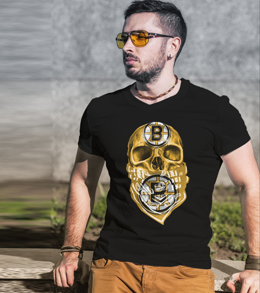 Boston Bruins Skull Bandana Logo Fan T-Shirt