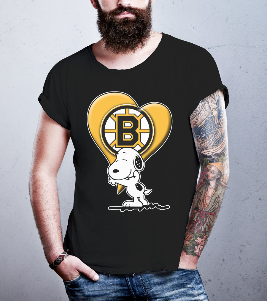 Snoopy Heart Boston Bruins Logo Hug T-Shirt