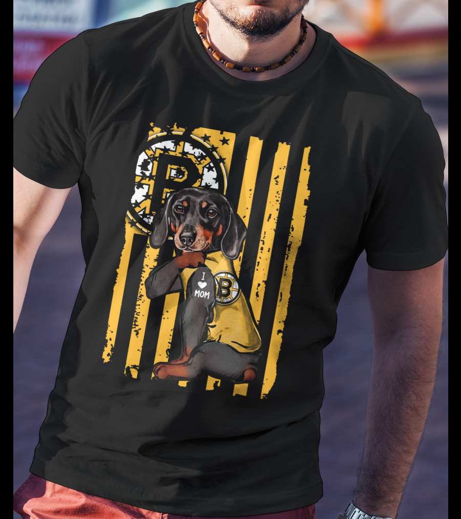 Dachshund I Love Mom Boston Bruins Stripes T-Shirt