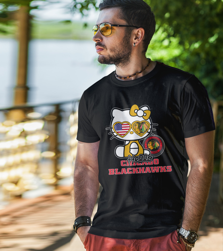 Hello Kitty Chicago Blackhawks American Flag Hockey Fan T-Shirt