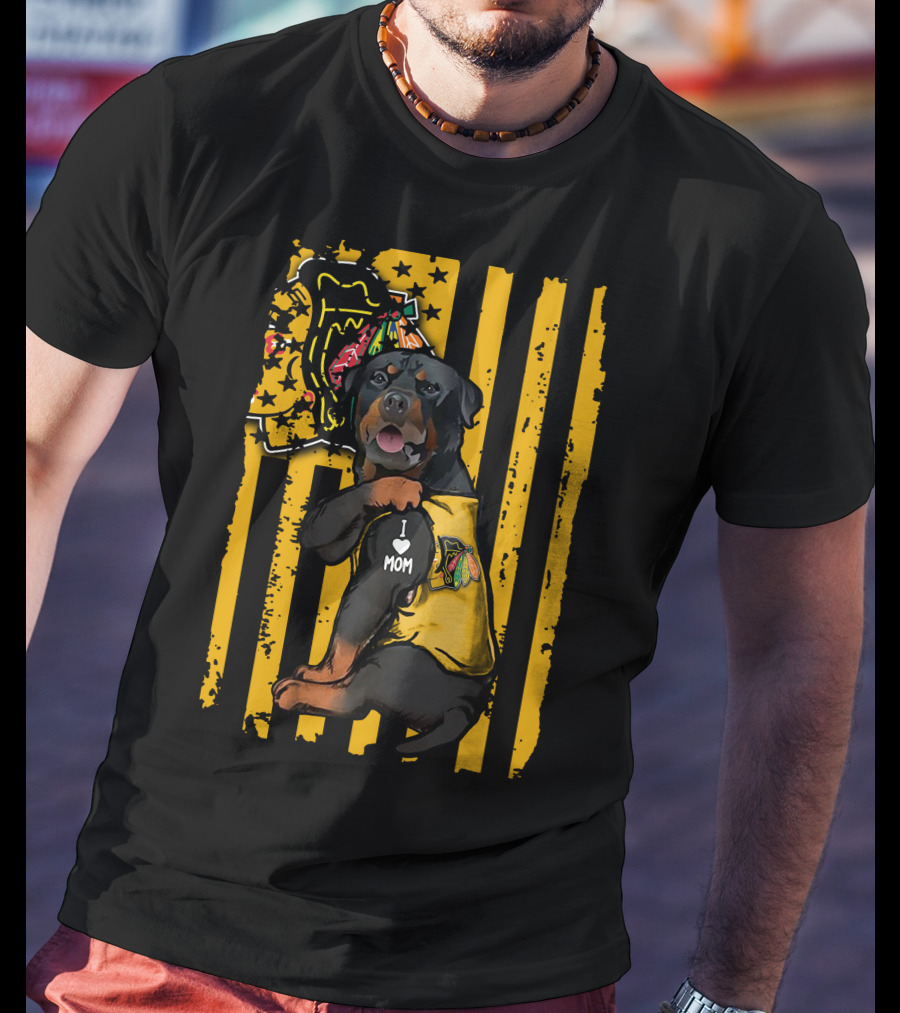 Rottweiler I Love Mom Chicago Blackhawks Star Stripes T-Shirt