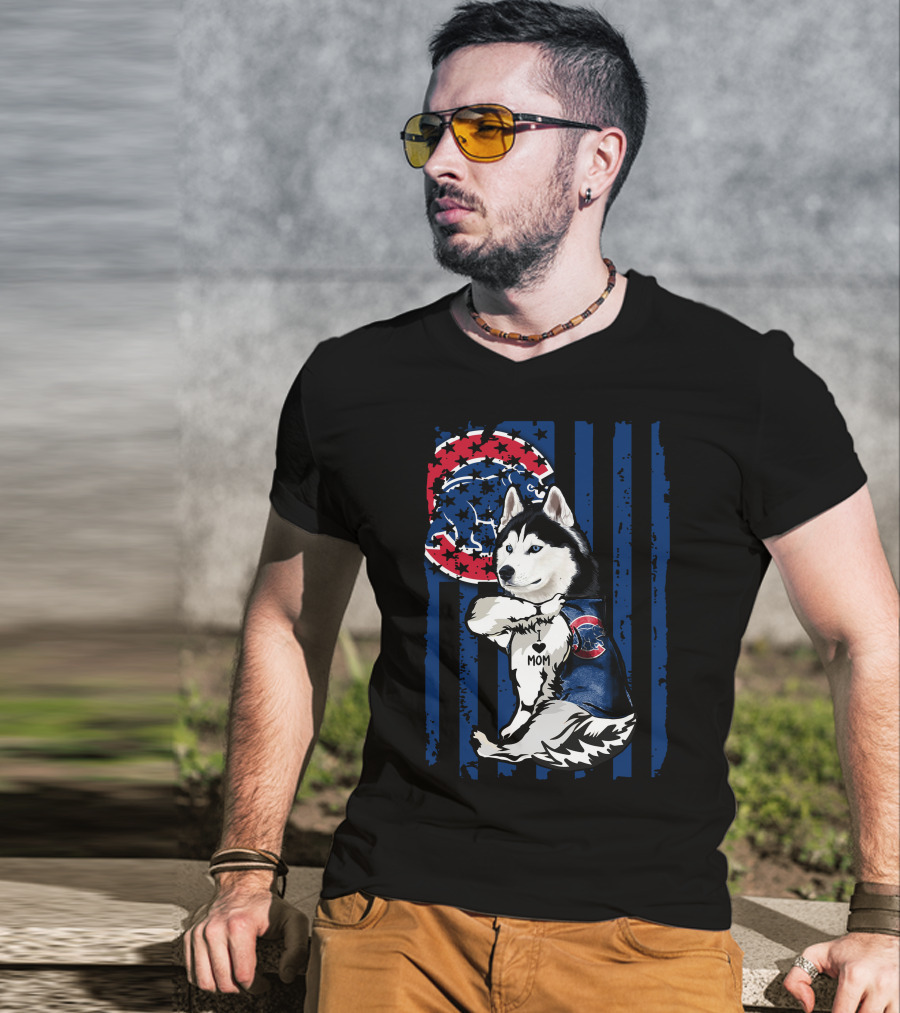 Siberian Husky I Love Mom Chicago Cubs Fan T-Shirt